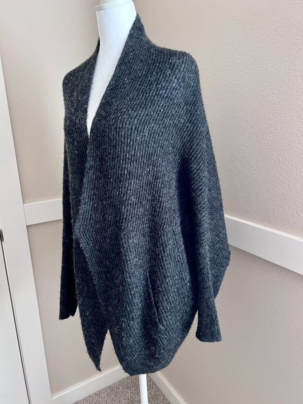 Anthropologie Sleeping on Snow Gray Wool Blend Open Front Oversized Cardigan - S - Picture 2 of 8